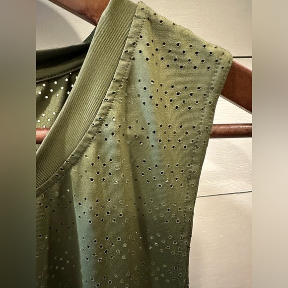 ZYIA Olive Green Polka Dot Activewear- size XL - Picture 3 of 4